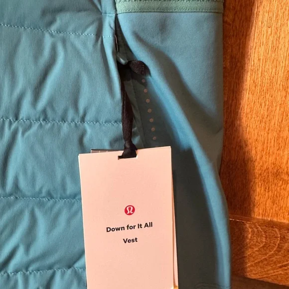 Lululemon Down for It All Vest - Oceanic - Picture 12 of 16